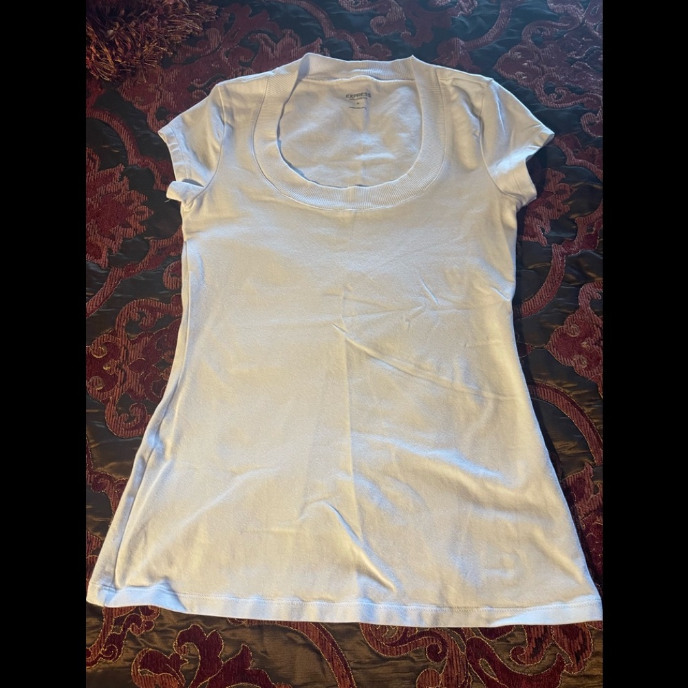 Express white scoop neck cap sleeve T-shirt